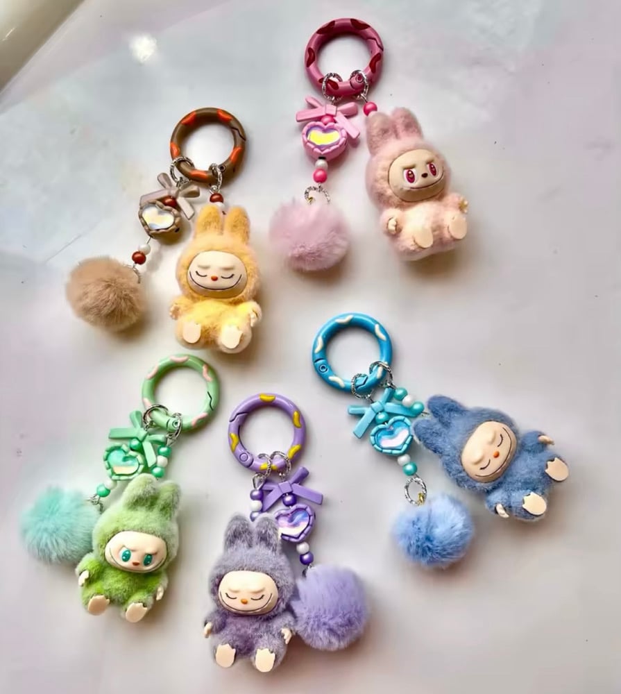 Image of charm labubu (5cm)