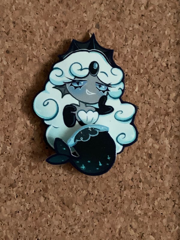 Image of Cookierun kingdom Black Pearl cookie Shrinky dink pin