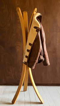 Image 1 of Porte-manteau en chêne à trois branches 