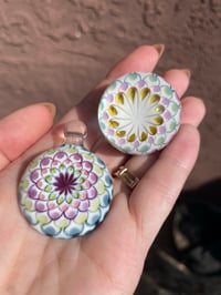 Image 7 of White hot Pendy