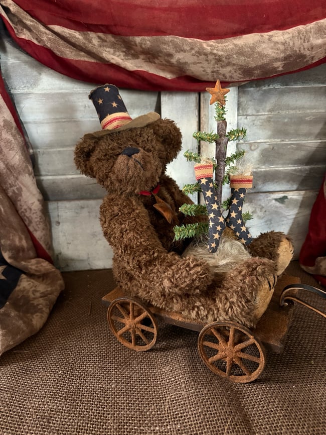 #8 Liberty Bear Pull Toy