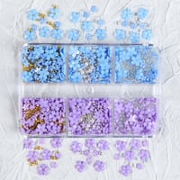 Image 3 of 6 GRIDS RESINE PETAL FLOWERS