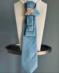 Image 2 of Pretty Kitty