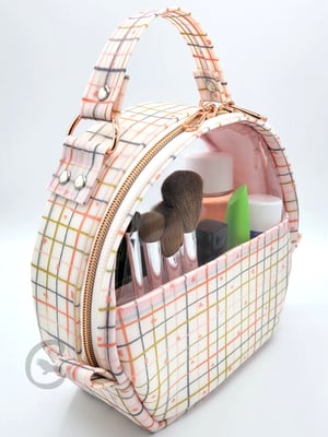 Image of Plaid Vinyl Makeup Bag