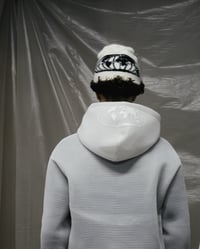 Image 3 of Studios beanies