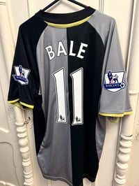 Image 9 of Tottenham Hotspur “BALE 11” 2012/13 Third Shirt + PL patches (XL)