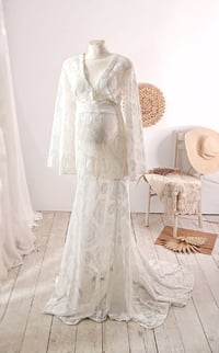 Image 2 of Photo prop | dress for photoshoot | Winona | size S/M | maternity | white lace