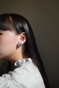 Image 2 of Liora Petite 