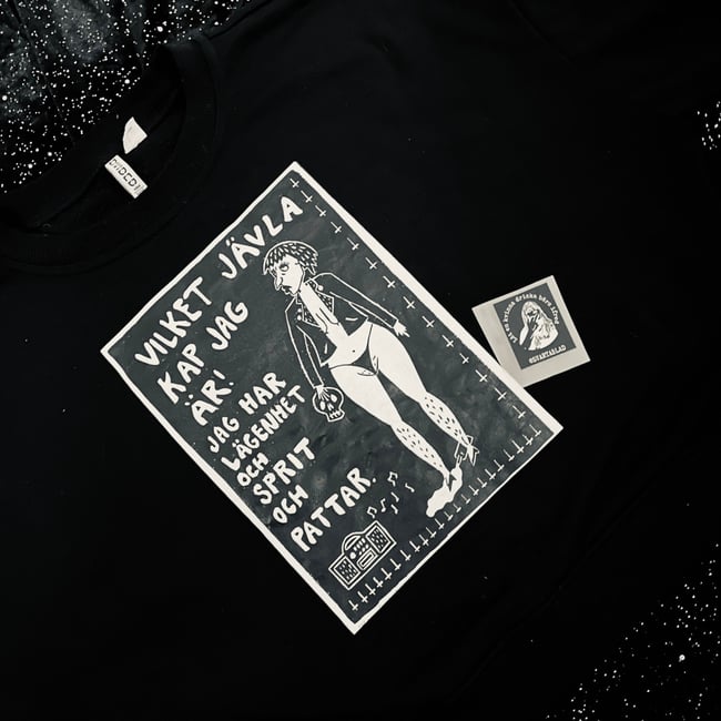 Stryka på märke - Låt en kvinna dricka bärs (svart)