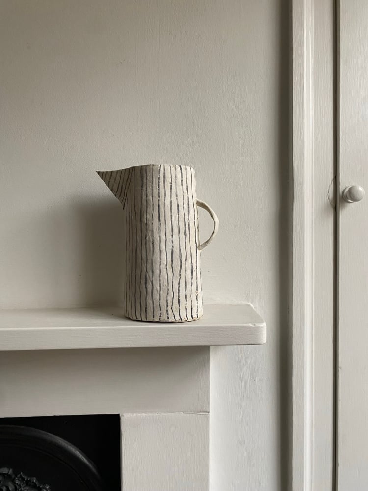 Paper Pitcher Image 3