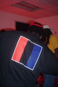 Image 3 of U$A V2
