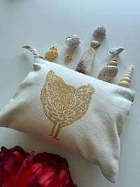 Image 10 of Trousse jolie poule dorée