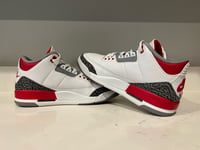 Image 2 of Air Jordan 3 “Fire Red”