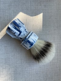 Image 5 of Sapphire SNØ