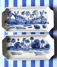Image 1 of Signature FLA Landscape small scalloped tray