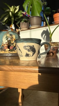 Image 6 of Fishing mug 01