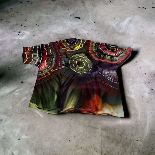 ICE DYED T-SHIRT (Sultry/Actias Luna)