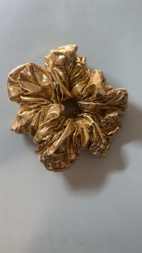 Image 3 of XXL Scrunchies