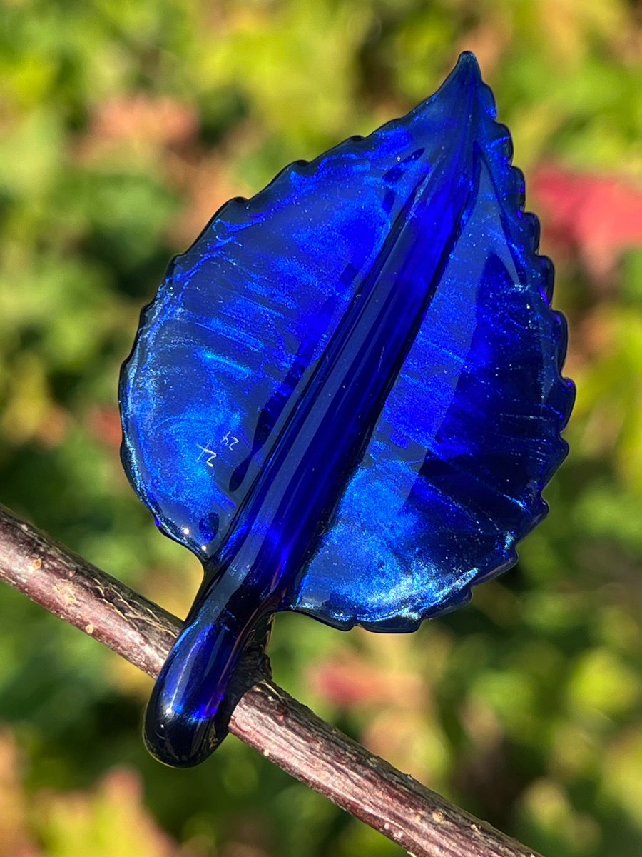 Image of Blue Sparkle Leaf Pendant