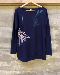 LONG NAVY POCKET SWEATER :: Orchid + Scribble print  