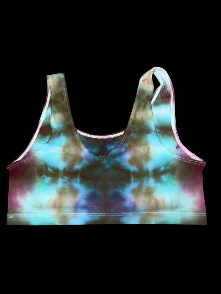 Image of (M) Mirror in the Sea Lounge Bra 