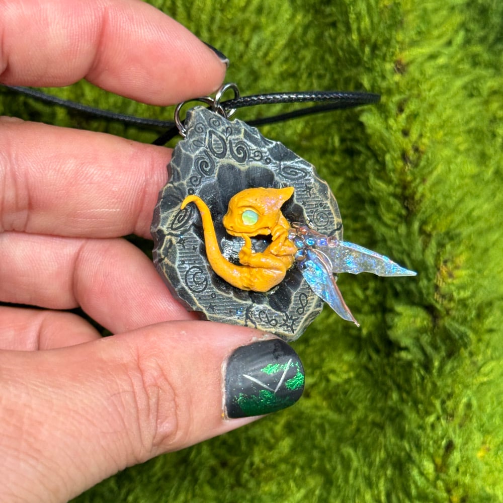 Image of PANDRAGONS ATTRACTION SOLERO ORANGE