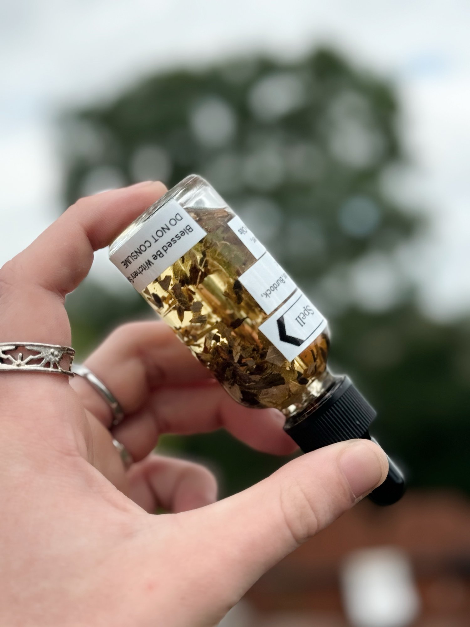 Image of Calm Down Spell Oil 2