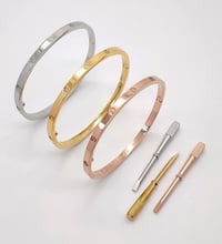 Image 1 of Slim love bracelet with screwdriver 