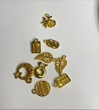 Image 2 of Gold jade necklaces