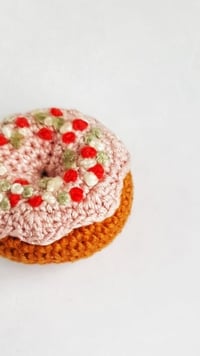 Image 1 of Donut Brooch 🍩