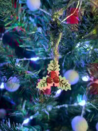 Image 10 of Holly decorations set of 2