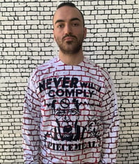 Image 1 of 🆕 KeNTuCKy BoY 👦🏻 TyLeR 🛒 RedCoMpouND LoNG SLeeVe TeE👕