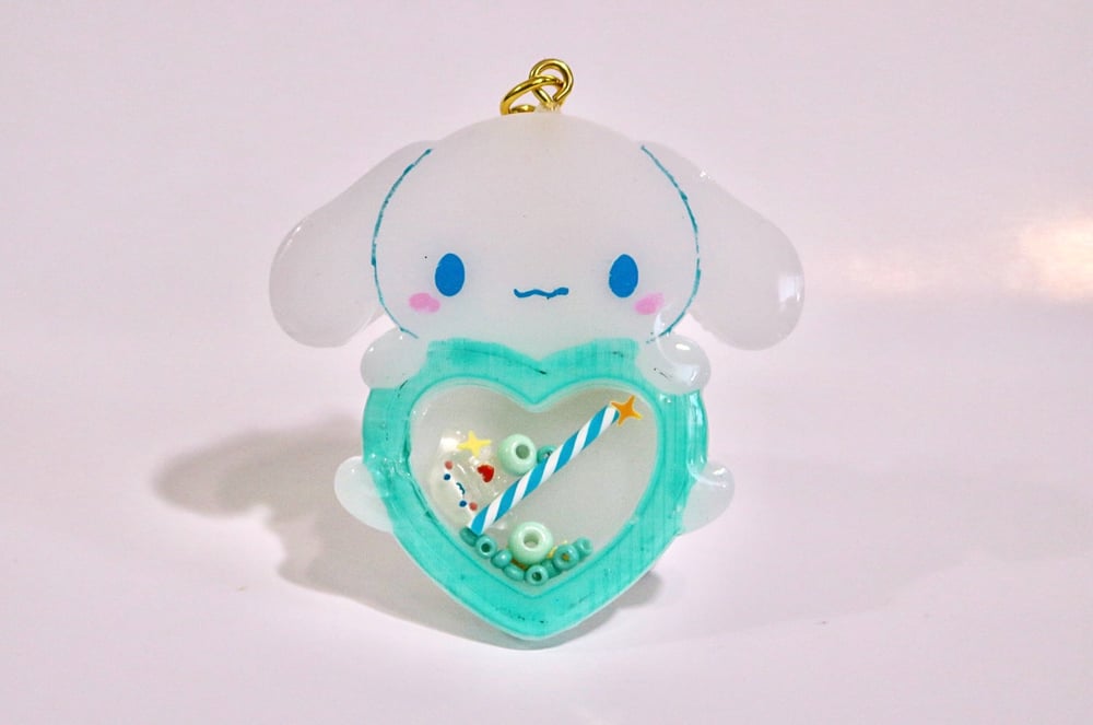 Image of White Puppy Resin Shaker Keychain 