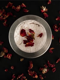Image 2 of 🌹Velvet Venus Foaming Salt Scrub 