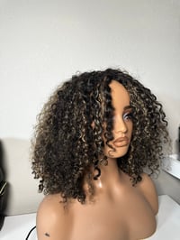 Image 4 of Refurbished wig 19