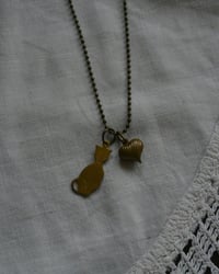 Image 2 of gatito necklace 