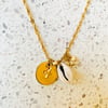M A D D Y | Collier grigri coquillage mini perles bois & mini croix