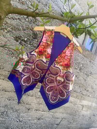 Image 11 of Chaleco feito a man. FOLIADA70. Talla S/M.