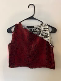 Image 3 of Sleeveless Duo-Pattern Crop Top