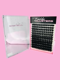Image 1 of #6-“Mega Volume Baddie” Dramatic D-Curl Lash Clusters (D-200) | Baddie Clusters