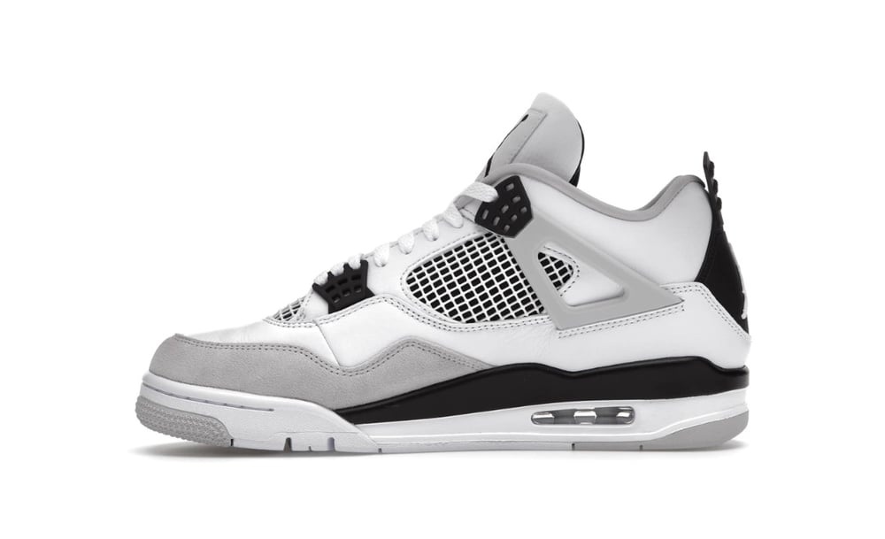 Image of Jordan 4 "Military Black"