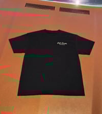 Image 2 of Feeling Lonely Café Canela Black T-Shirt