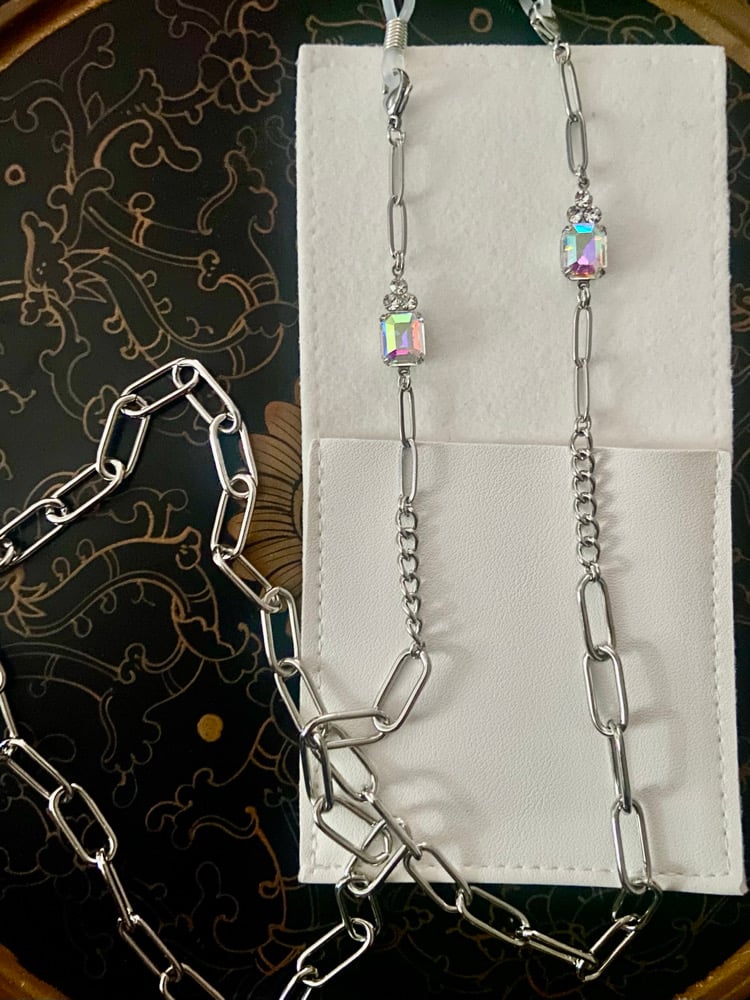 Image of shining moon 