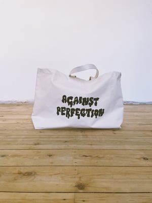  Oversized Perfection Bag in Raw Cotton