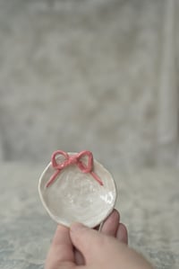 Image 1 of Bow ring dish