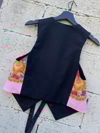 Image 3 of Chaleco feito a man. FOLIADA210. Talla XS. En n stock