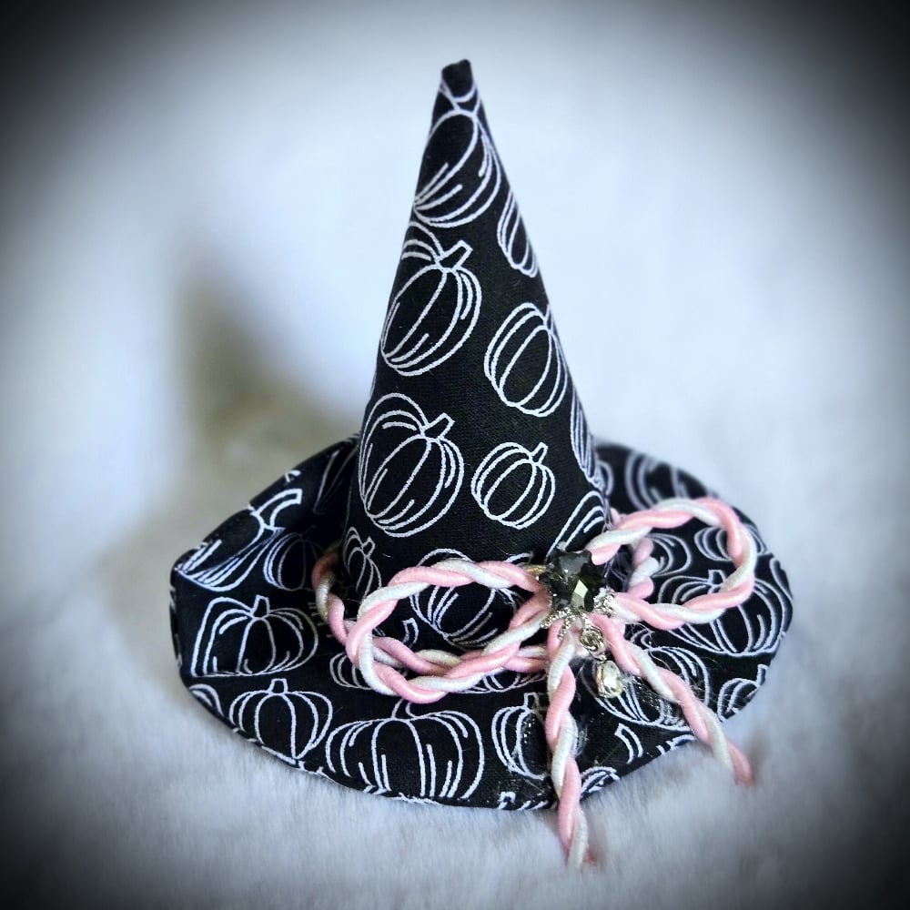 Image of Pink Bow Pumpkin Hat Clip