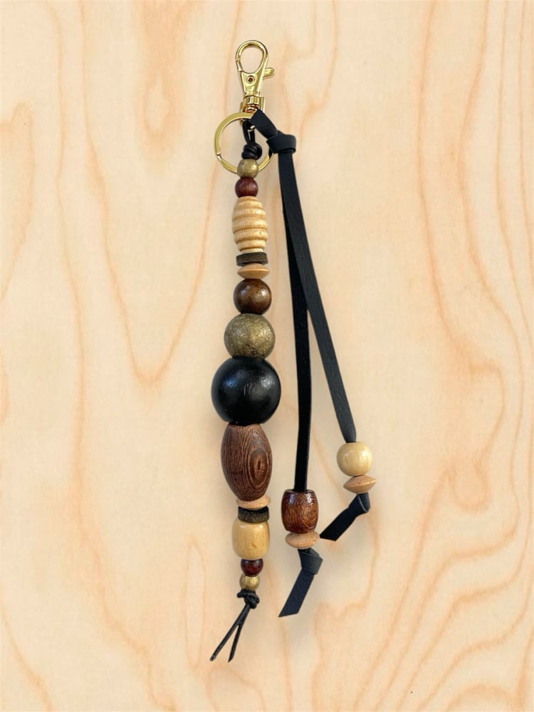 Image of BEADED BAG CHARM / KEYCHAIN #9