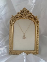 Image 1 of Clear glass floral teardrop necklace