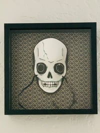Image 1 of Skull